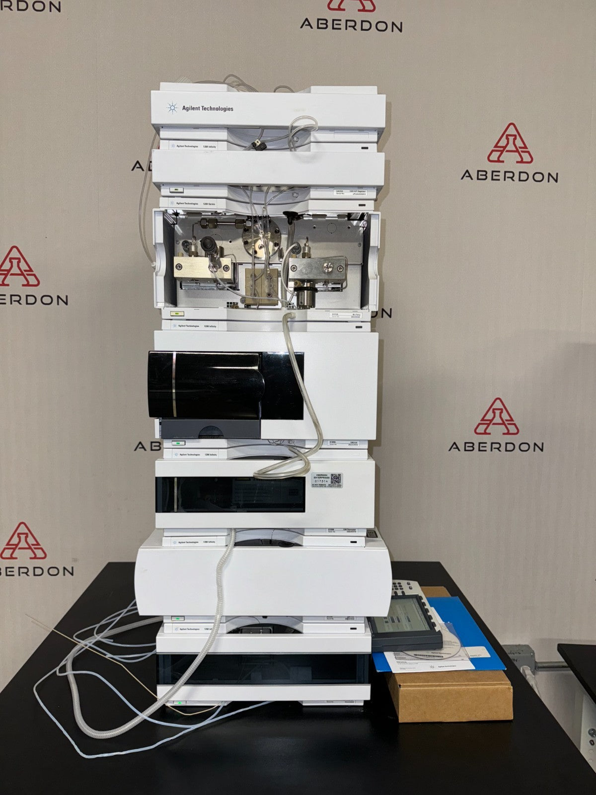 Agilent 1260 INFINITY HPLC System Pump Autosampler Detector Column Oven  #17314